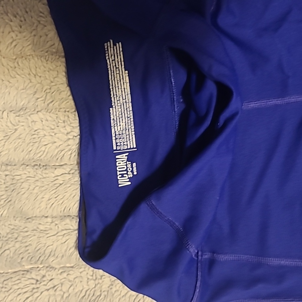 Victoria's Secret Knock Out Workout Tights Medium - Picture 3 of 3